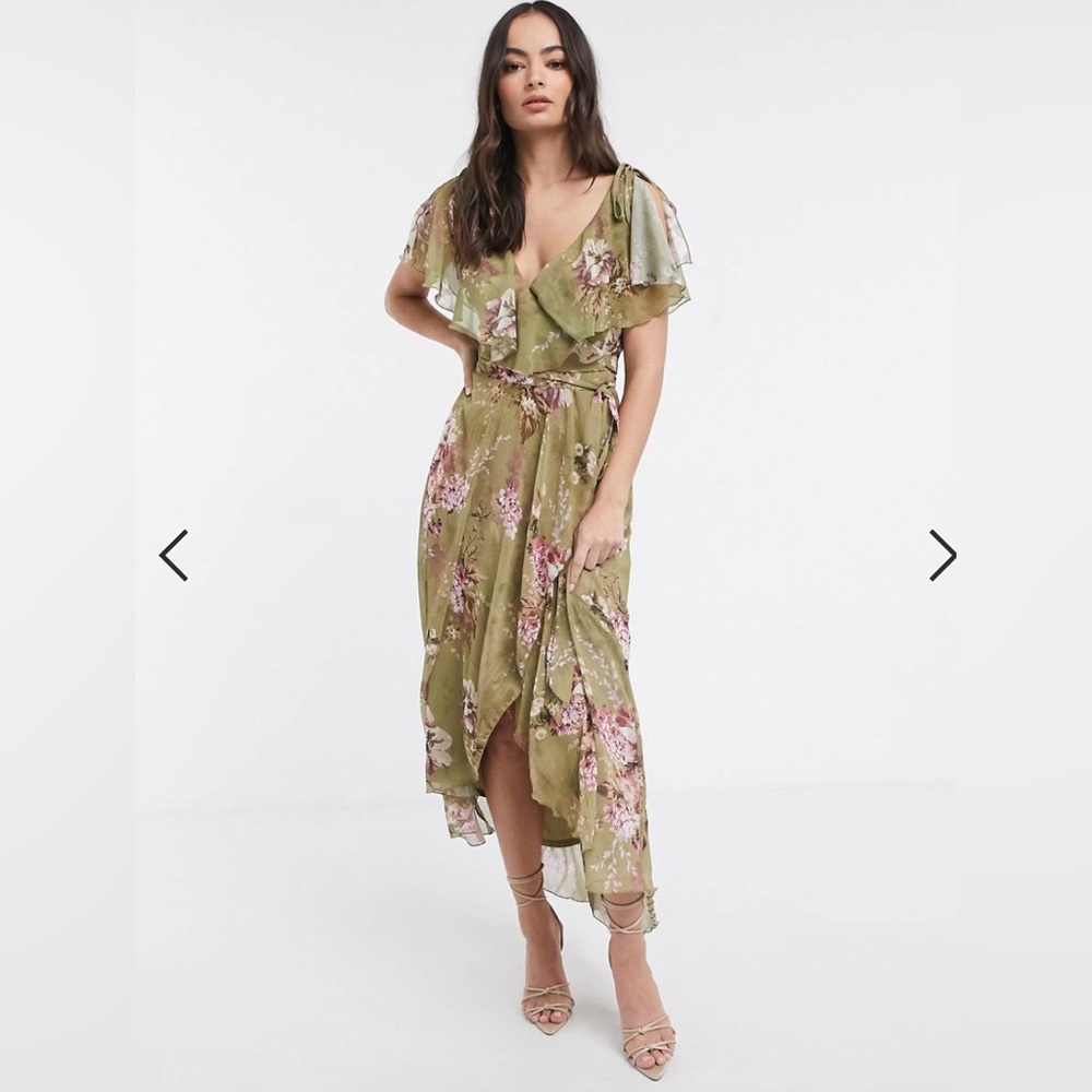 ASOS Design Maxi Dress in Vintage Bouquet Floral Women’s Size 8